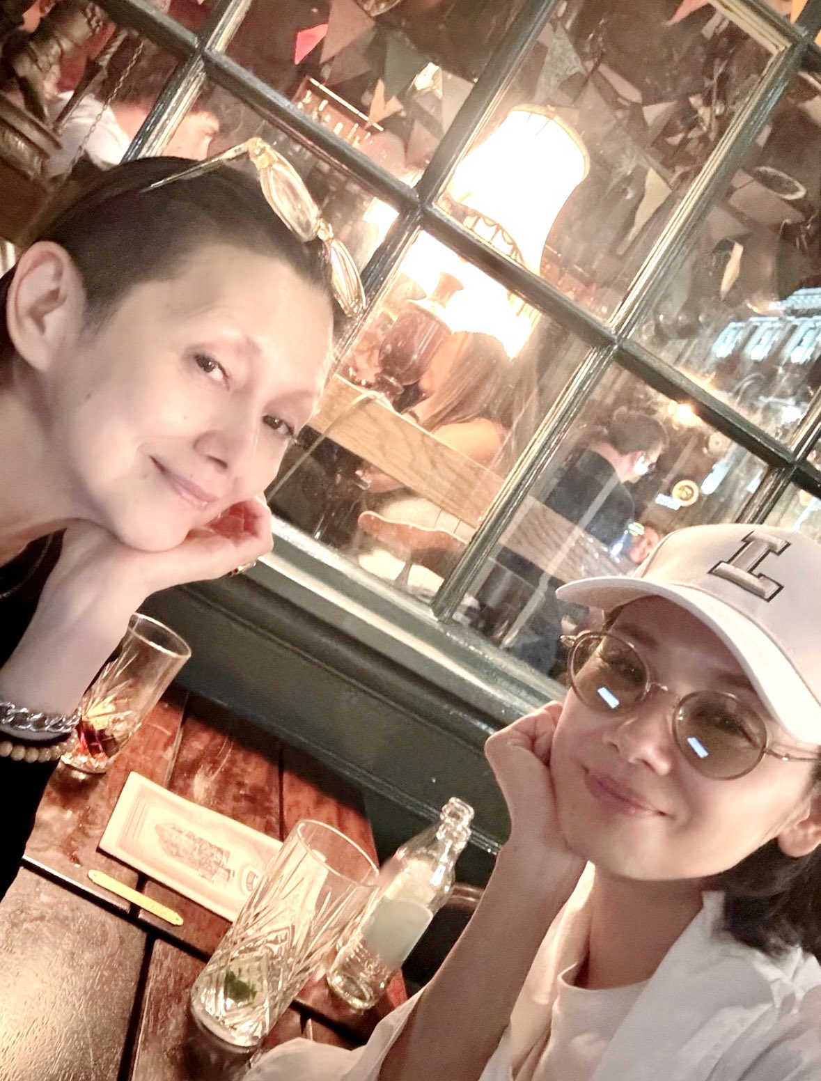 三遊亭円楽、夏木マリ 夏木マリ Official - 夏木マリ Official added a new photo.