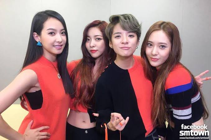 แท่งไฟ f(x) 에프엑스💜 tweet media
