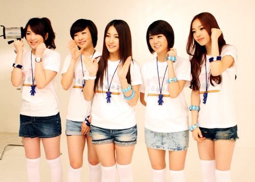 kamiliabuzz's tweet photo. forever 5 #KARA #Kamilia #카라 #カラ #규리 #승연 #니콜 #하라 #지영 #카밀리아 #GYURI #SEUNG_YEON #NICOLE #HARA #JIYOUNG #BREAK_IT #IF_YOU_WANNA #ROCK_U #PRETTY_GIRL #HONEY #WANNA #MISTER #LUPIN #JUMPING #STEP #PANDORA #DAMAGED_LADY #MAMMA_MIA #CUPID #WHEN_I_MOVE #I_DO_I_DO https://t.co/wsEgWuUyoI