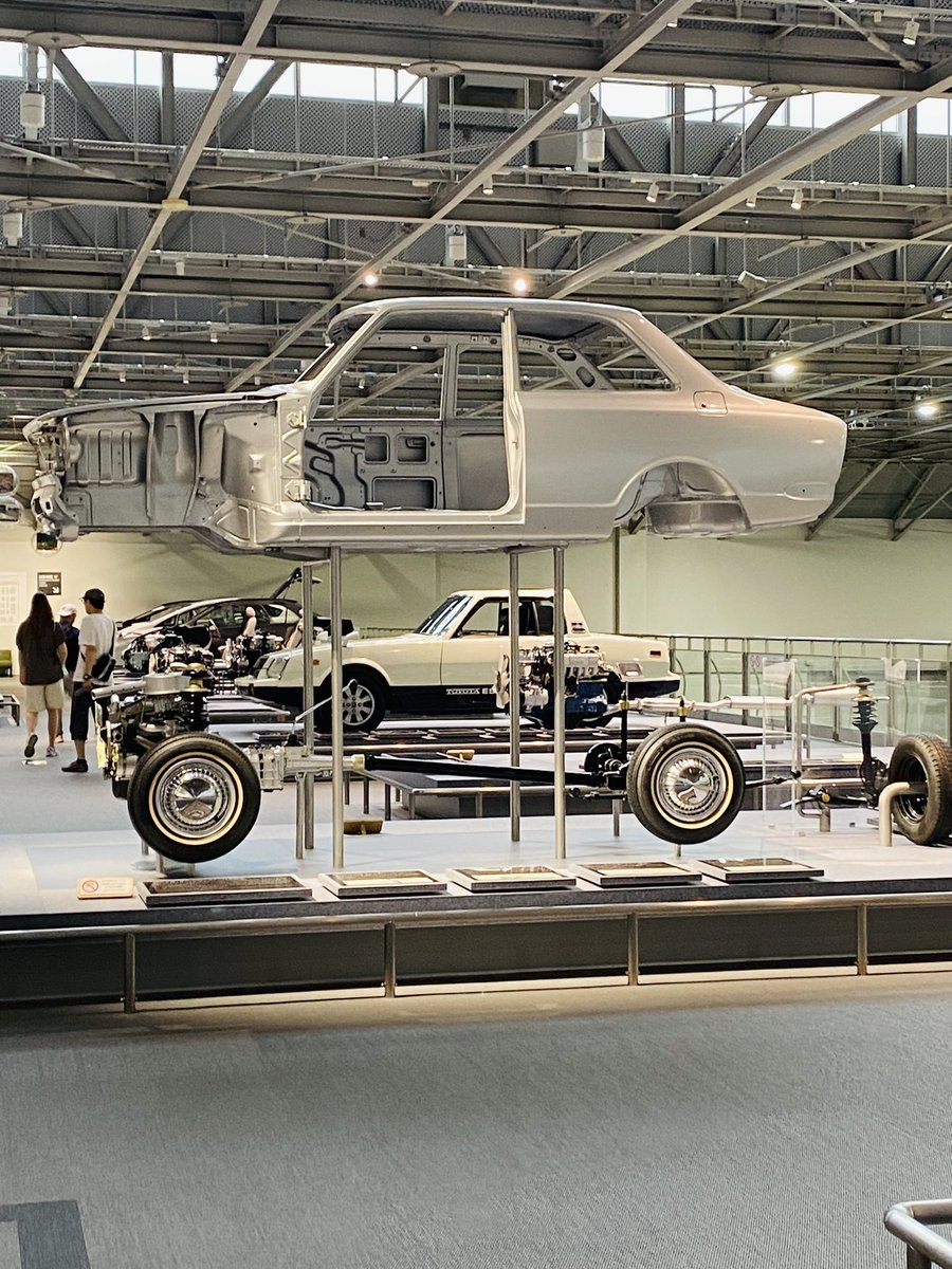 Arara_MM's tweet photo. 「産業技術記念館」色んな展示見れて楽しかった！
車かっけー✨

最後にひつまぶし💕
ひつまぶしも初♡
どの食べ方も好き！！
めっっちゃ美味しかった！（食べてばっかw） https://t.co/lLEGu2ssNY