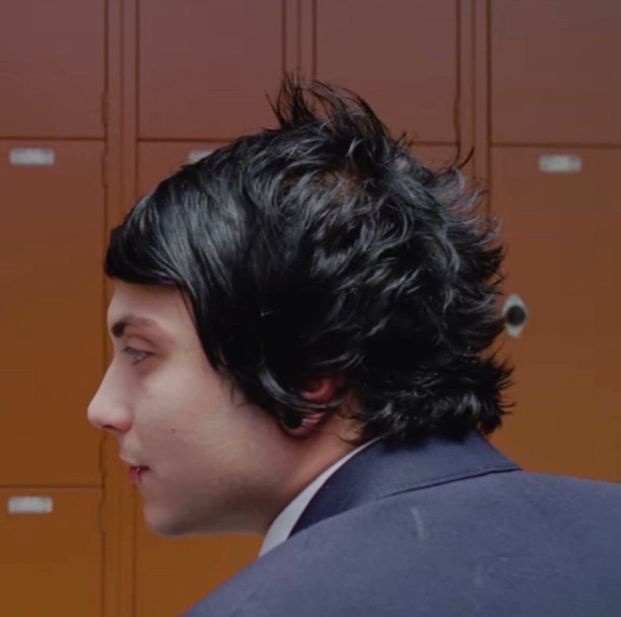 Sorry but I just can’t stop thinking about Frank’s hair in the I’m Not Okay MV