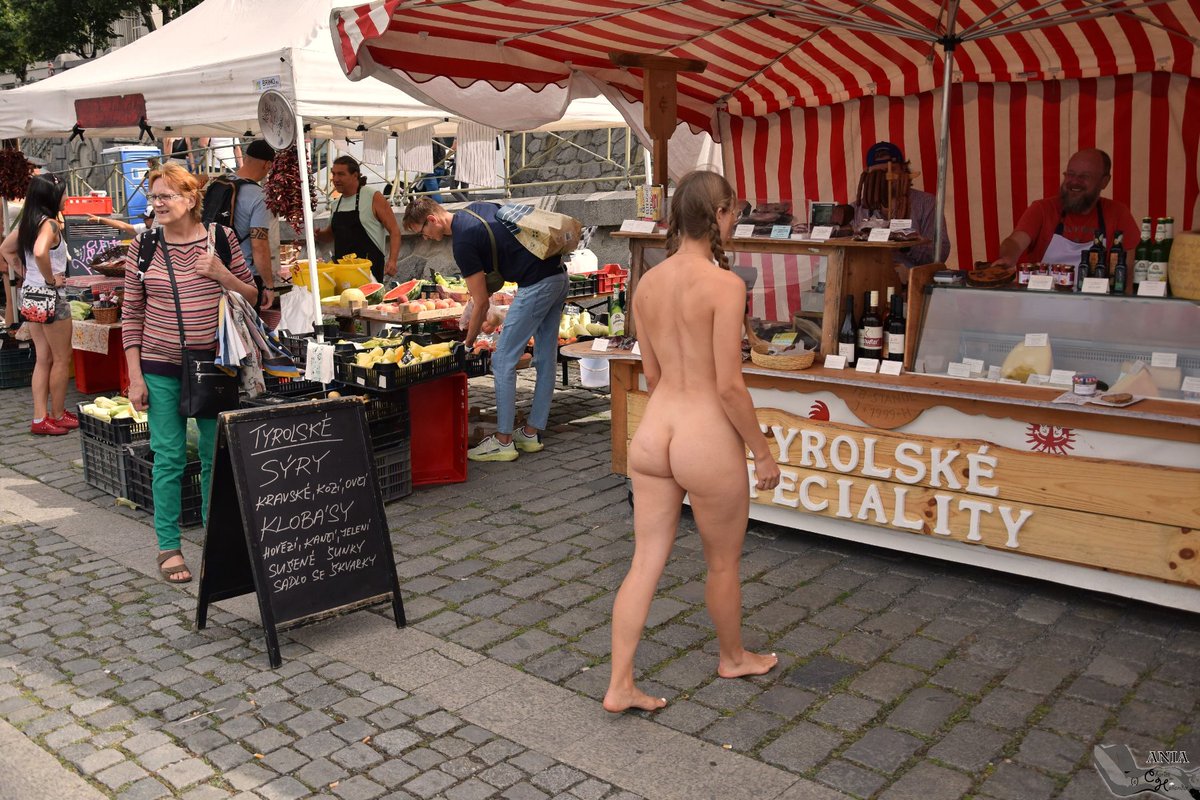 ChHollander's tweet photo. Ania - Market #market #public #nudity https://t.co/H19usNGYUN https://t.co/ib6inJnpvy