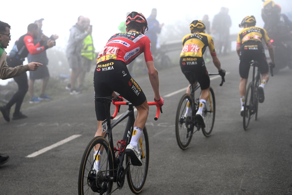 MarcoBardella2's tweet photo. @lavuelta @ChavaLibro @marca @RobertoHeras @GilbertoSimoni @DavideBramati @alejanvalverde @albertocontador @chrisfroome @ChrisFroomeFans @PuritoRodriguez @teamsky @CHRISFROOME7 @KennyElissonde @paolo_tira @vincenzonibali @XDSAstanaTeam @ef_aevolo @JVingegaardFR @seppkuss @rogla @vismaleaseabike @RichardCarapazM @EnricMasNicolau @VingegaardJonas @seppkuss @rogla @VingegaardJonas @vismaleaseabike @MikelLandaMeana https://t.co/CHu88vOF0F