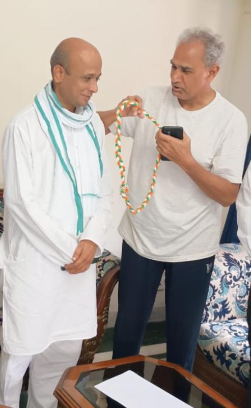 टोंक सवाई माधोपुर से माननीय सांसद श्री <a href="/HC_meenaMP/">Harish Chandra Meena</a> जी को जन्मदिन पर हार्दिक बधाई एवं शुभकामनाएं !
#happybirthday