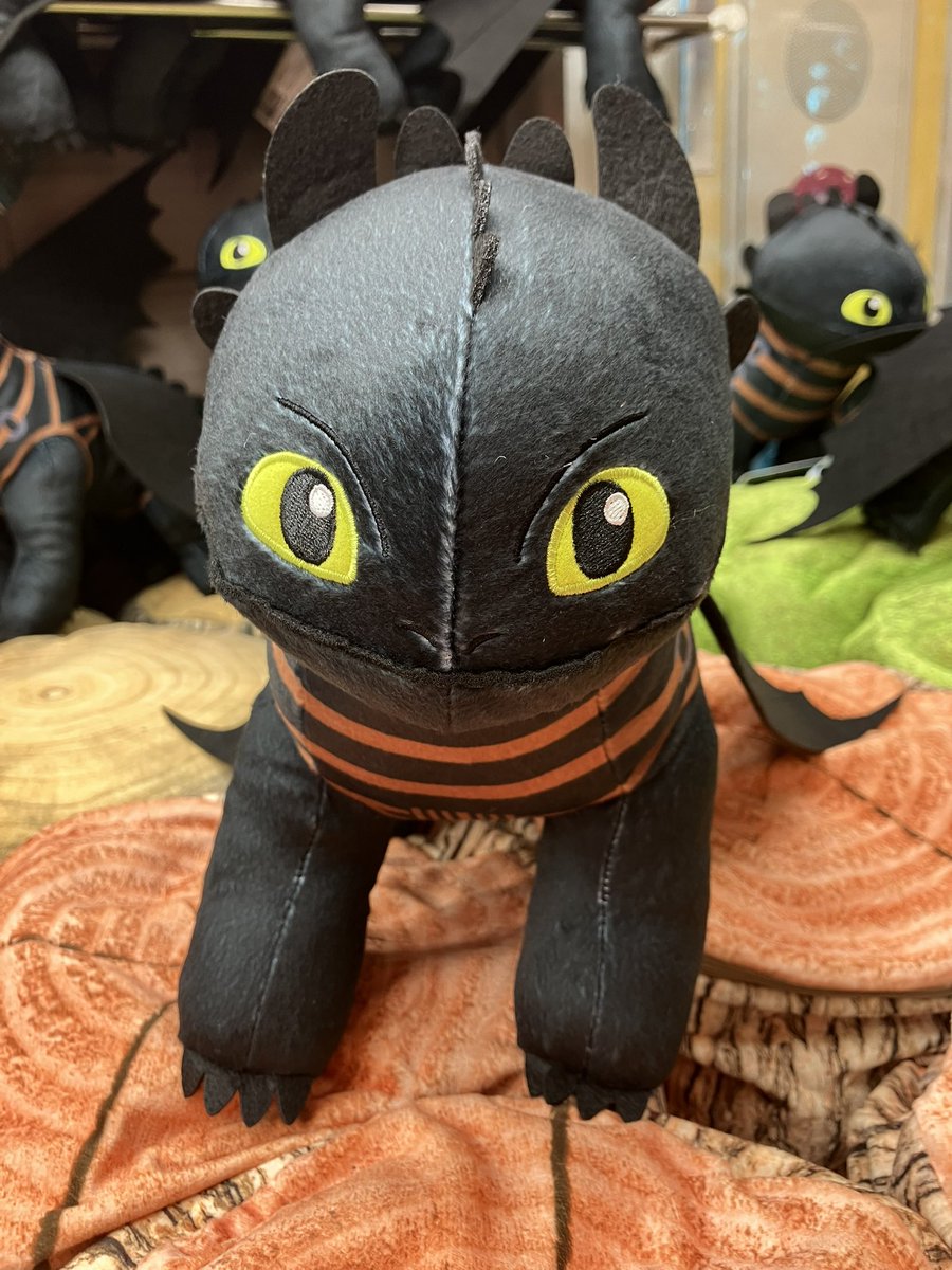 実写映画『ヒックとドラゴン』Lぬいぐるみ 4体セット まとめ売り 実写映画『ヒックとドラゴン』 マスコット｜プライズ・くじ