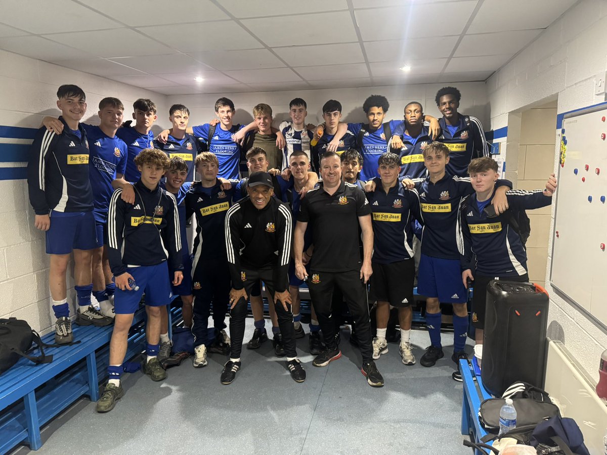 FA Youth Cup 
Wythenshawe U18s 2 
Vauxhall Motors U18s 0
<a href="/WythenshaweFC/">Wythenshawe Football Club</a>