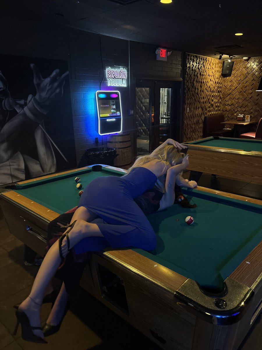 eviIbutsweet's tweet image. girls night