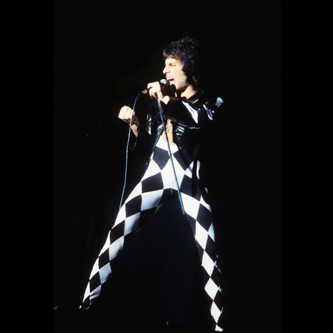 We remember @Freddie_Mercury on his birthday What <a href="/QueenWillRock/">Queen</a>
 songs do you love? <a href="/JoeRockTX/">Joe Rock OnThe Eagle</a> #ClassicRock #FreddieMercury #Queen #QueenBand #RockOnRock #TodayInRock #EagleSanAntonio 📸 Wikimedia Commons Photo Submitted By User CAPTAIN MEDUSA CC BY 2.0 bit.ly/3F0QFBA