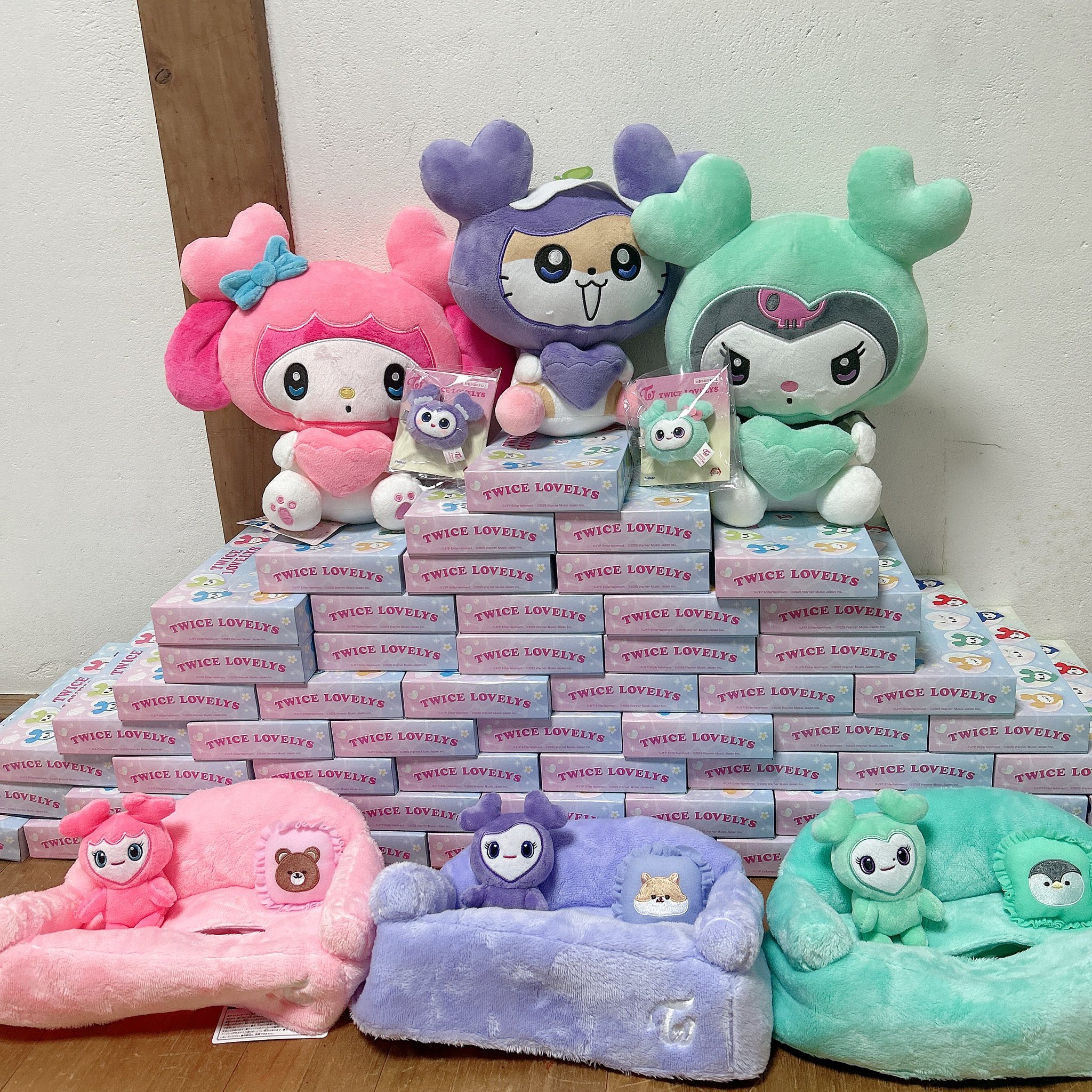 TWICEGIGOコラボ ヘアピン まとめ売り TWICE ぬいぐるみヘアピン 9種コンプリートセット GIGO - メルカリ