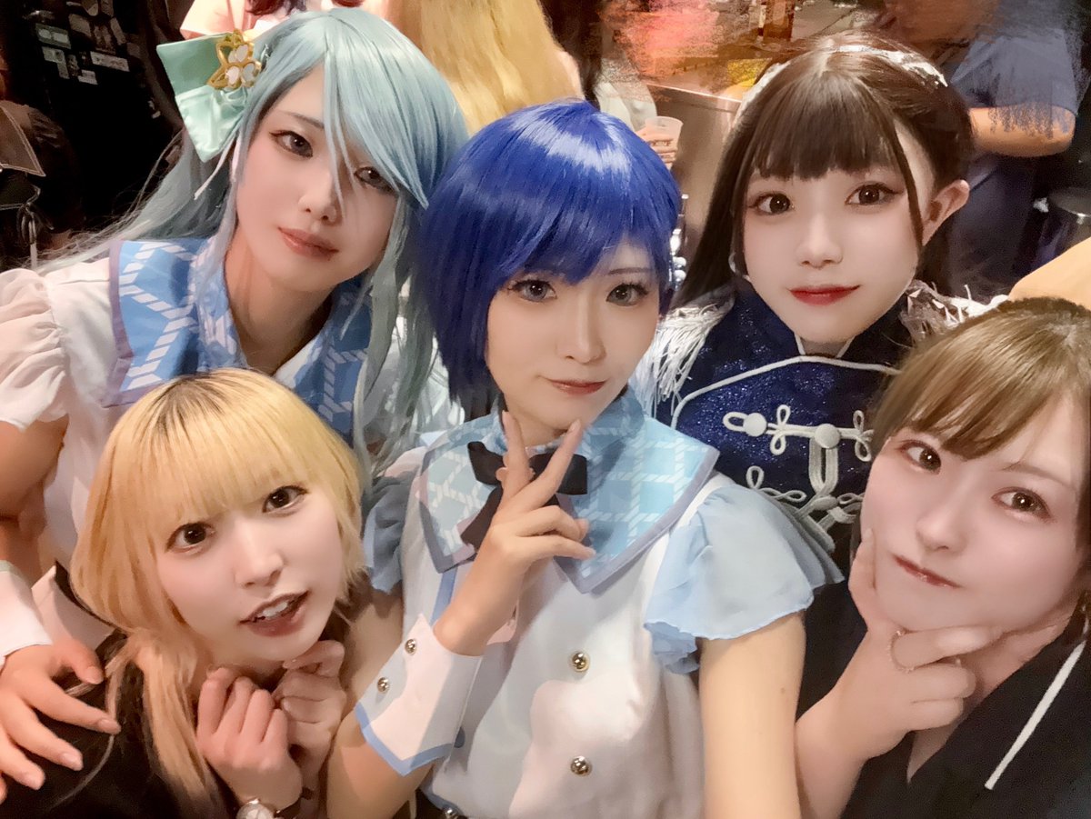 9/28(日) 📍下北沢BREATH
アニソン/ボカロ魂！ Vol.65 

30分カッコいい曲沢山踊ります🕺✨
現地でも配信でも応援してね！💪

写真は先日の #はぴしょ！ feat.さわらま
inアニウン📸

🎫¥3500（1drink込）
🎫ツイキャス配信：¥2900
premier.twitcasting.tv/c:breath335/sh…