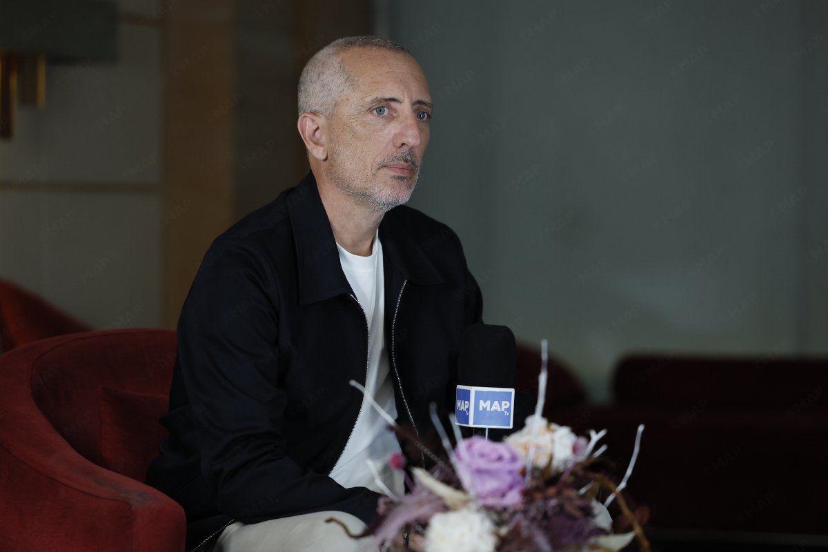 MAP_Information's tweet photo. #MapInterview
حينما يتحدث جاد المالح، ينثر الابتسامات، يؤجج العواطف، ويؤكد ارتباطه العميق بالمغرب
https://t.co/FtwTmniuUI https://t.co/RFLoxeh7mf