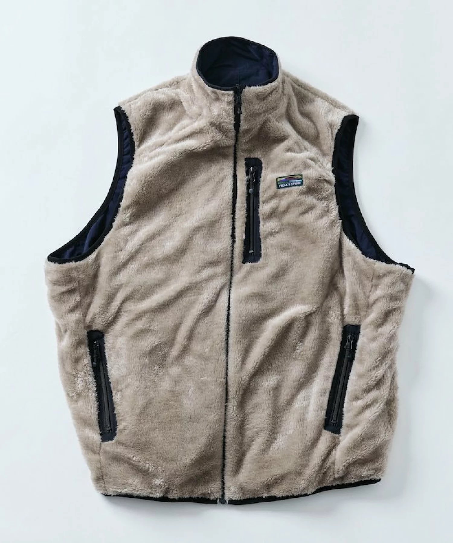AVONTADE リバーシブルベスト M ネイビー ベージュ　美品　本日限定 AVONTADE リバーシブルベスト M ネイビー ベージュ 美品