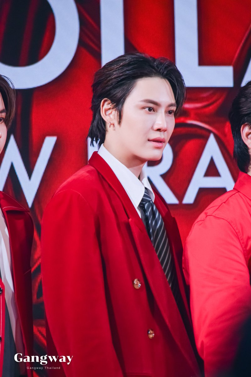 “ บุ๋น นพณัฐ ” #bb0un ในงาน “ VICHY Collagen 16: New Era Of Youth ”

#VichyCollagen16xBounPrem #BounPrem
#VichyCollagen16 #Collagen16NewEraOfYouth 
#VichyTH 
#gangwaynews