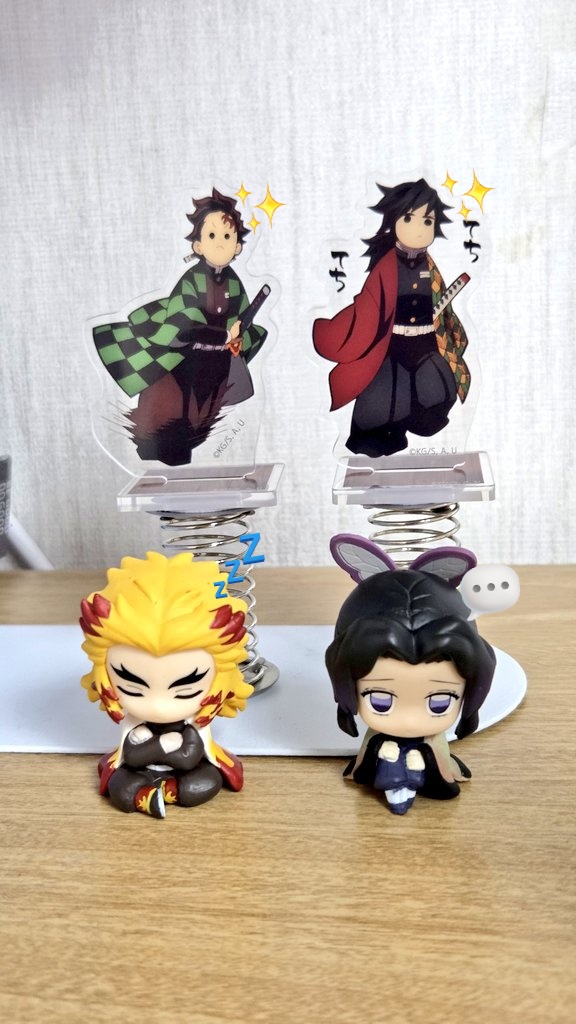 🔥さんと🦋さんも一緒の所にやっっっと付けたよ～
線風紀の風でもゆらゆらでてちてちかわいい🌊さんと🎴～🫠