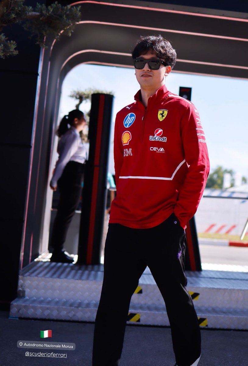 Zhou Guanyu está como piloto reserva este fin de semana 🇮🇹

#ItalianGP #ScuderiaFerrari