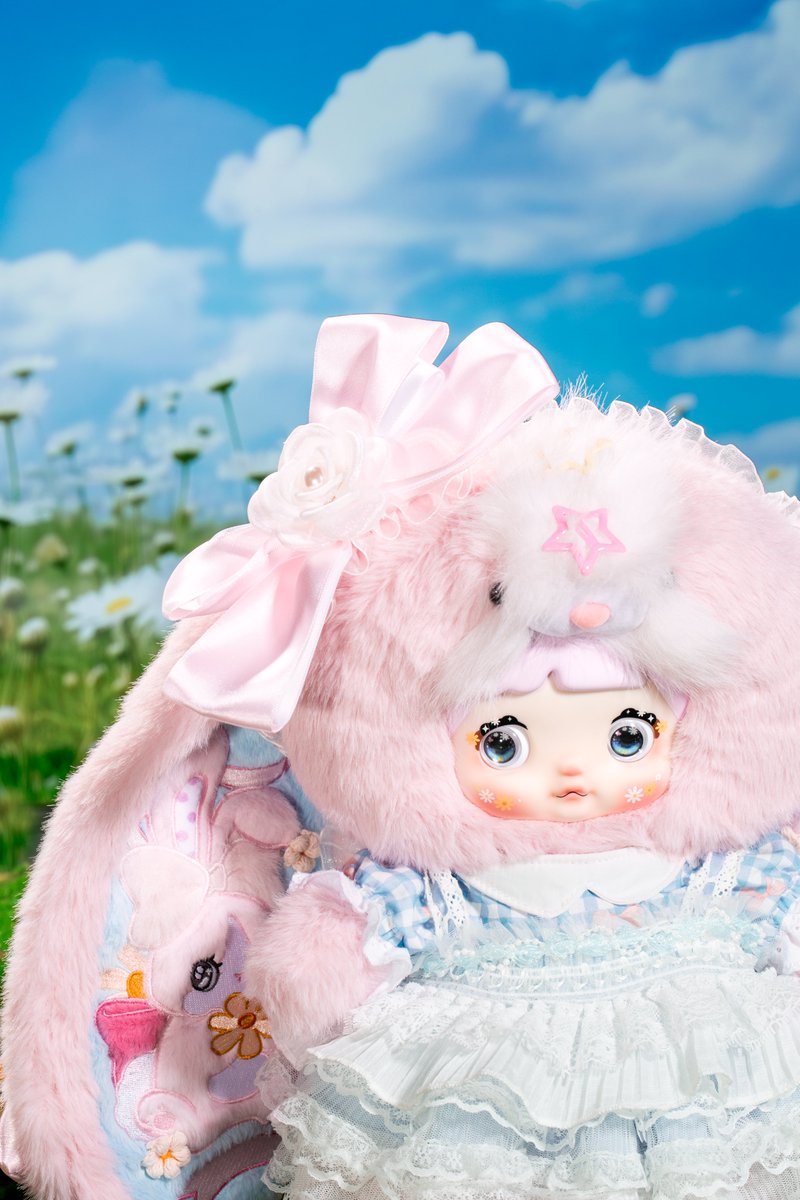 新品未開封 Toptoy Nommi Bite into Apple 400% 新品未開封 Toptoy Nommi Bite into Apple 400%