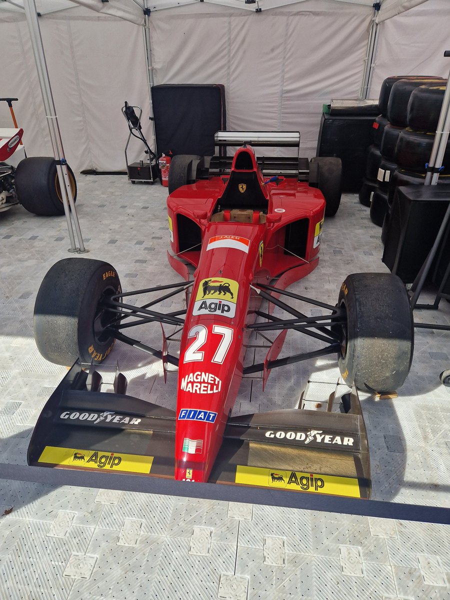 Este domingo antes de la carrera Jean Alesi saldrá a pista con la Ferrari 412T2 de 1995 🏎

#ItalianGP #ScuderiaFerrari