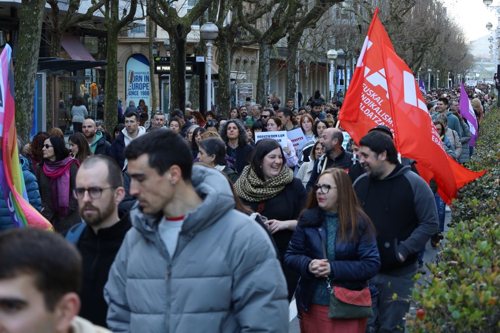 🚨 LAB denuncia que el foro de segregación escolar empieza con un punto de partida inadecuado por el hecho de que lo poco que se sabe ha sido a través de la prensa

➡️ Desconocemos a día de hoy los objetivos y contenidos del foro y de la reunión

🔗 labur.eus/6wydstel