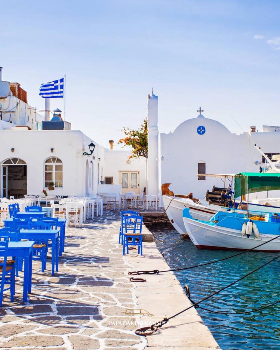GreekPictures's tweet image. This isn’t just a harbor. It’s a poem written in blue and white, 🇬🇷 #Nousa #Paros
📷 papadakistransfer