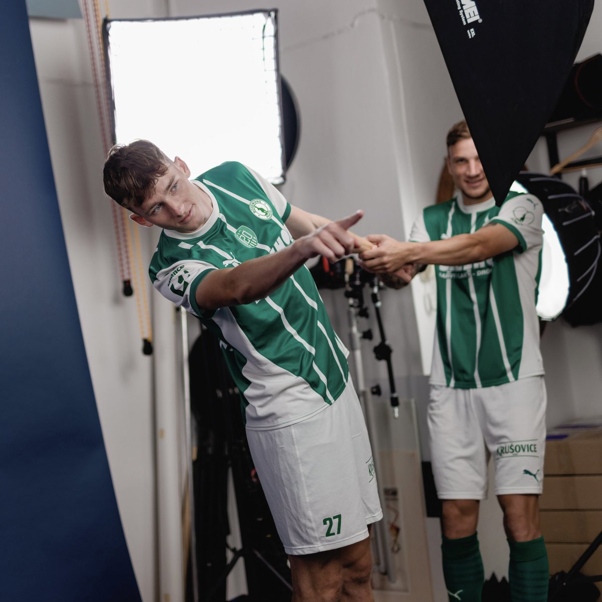 Go4GoldAgency's tweet photo. 🎥 Our video crew teamed up again with @iFortunaCZ to shoot sponsor spots for clubs from the Czech Football League. 

🙌 You can catch them on TV before every league match of @slaviaofficial, @bohemians1905 &amp; @fcbanikostrava. 

#Go4Gold #football #fortuna https://t.co/smGDhe69VQ