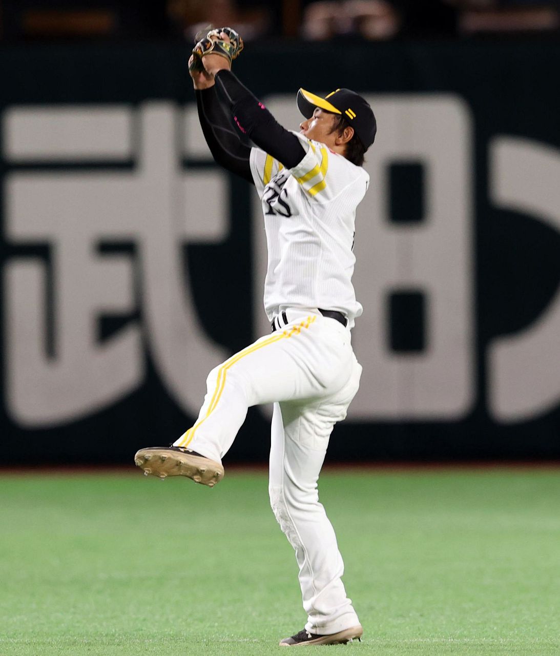今宮健太 支給品 NPB 硬式バット 最終値下げ 受注生産】今宮健太 通算400犠打記念 クリアバット（受注期間