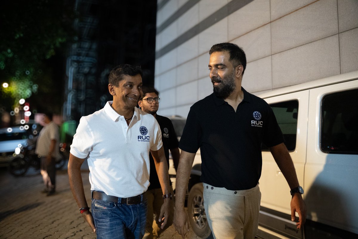 RUCfdn's tweet photo. Sports. Cinema. Spirit. All in one festival. 🎬⚡ #RUCSFF closed with grit & glory—from a fireside chat with Narain Karthikeyan 🚀 to honoring Olympian Varun Thakkar. #RUC #TimeToRise https://t.co/XSwL6O18lD