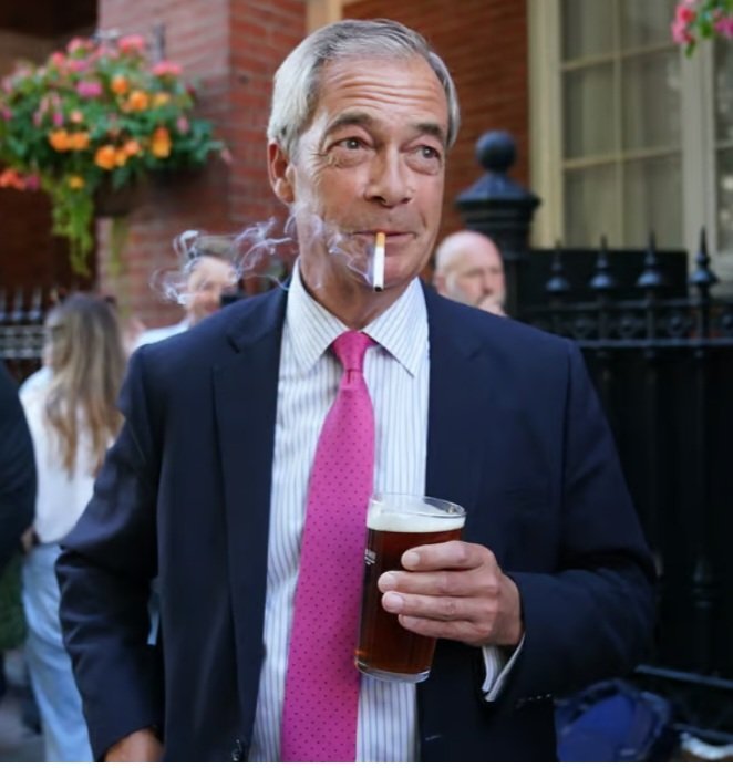 Good morning 

It's #FarageOut Friday!

Remember #JohnsonOut?

It's time for #FarageOut 

Simply use the hashtag twice in any post when you mention him 

Repost it every time you see the hashtag #FarageOut