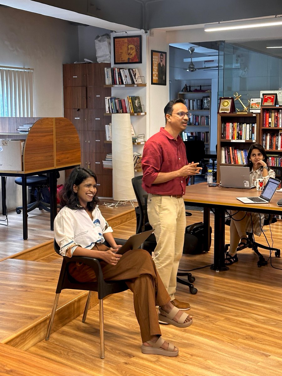 TakshashilaInst's tweet image. #ThursdaysAtTakshashila #Tankscrub where ideas are grilled and humour simmers, courtesy of Anupam Manur (@anupammanur)