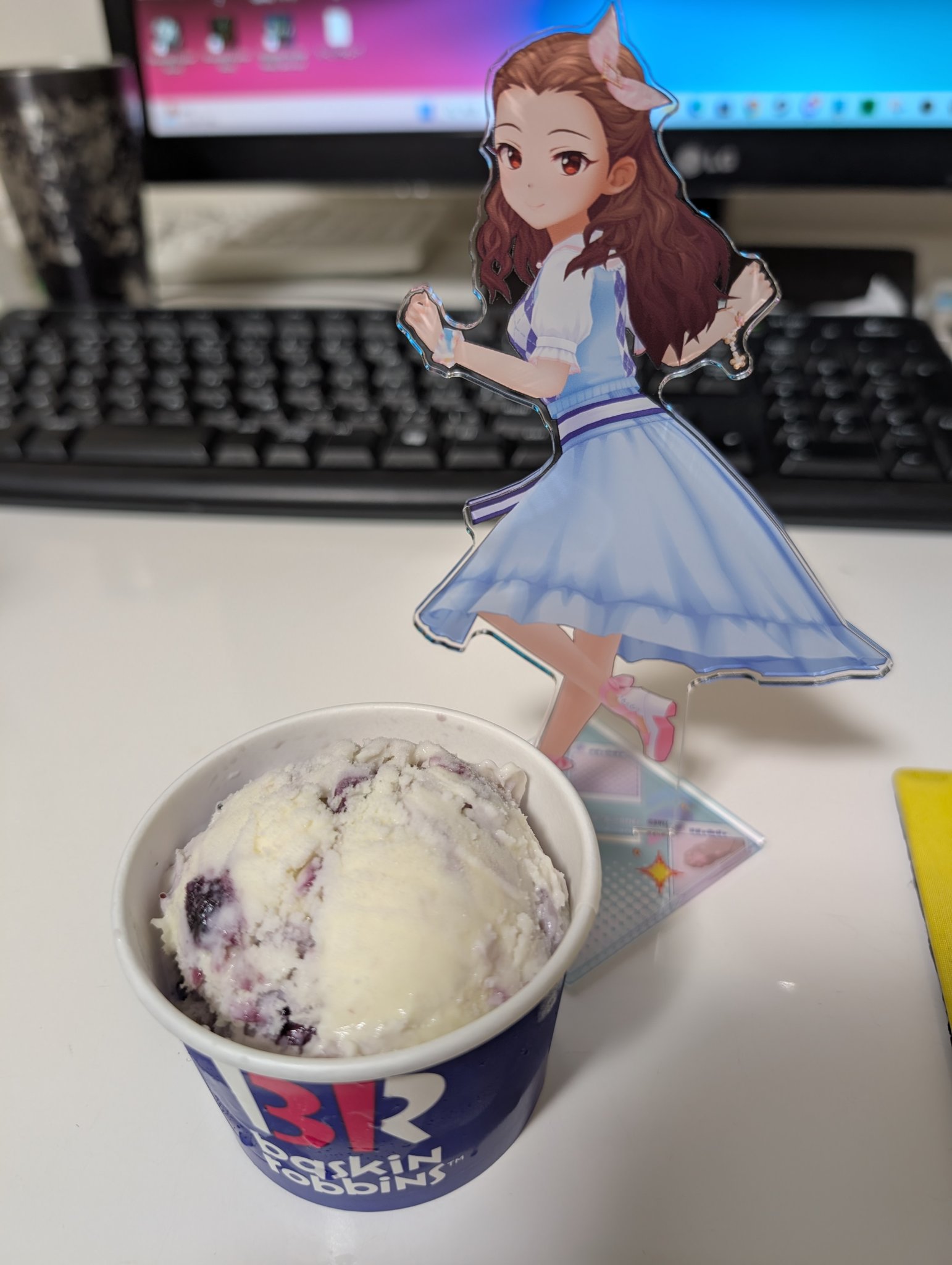 れ*ゃ様 コヤンイサムチョン♡bigテディ♡リトルサンダーちゃんのお座り出来るよ しーちゃんの誕生日みんなで過ごせた💕🫶🏼 結構誰にも負けない