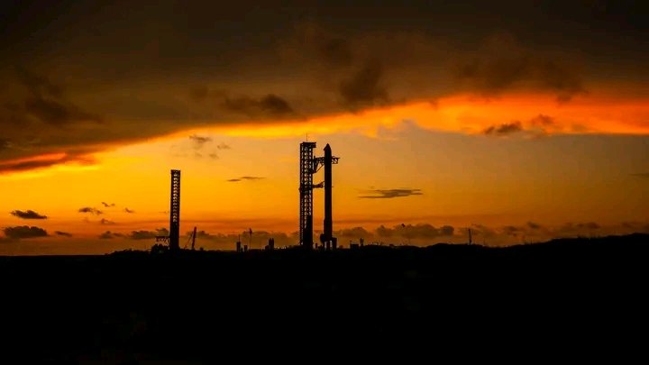 THIS PICTURE WAS TAKEN INCREDIBLE RIGHT 👍