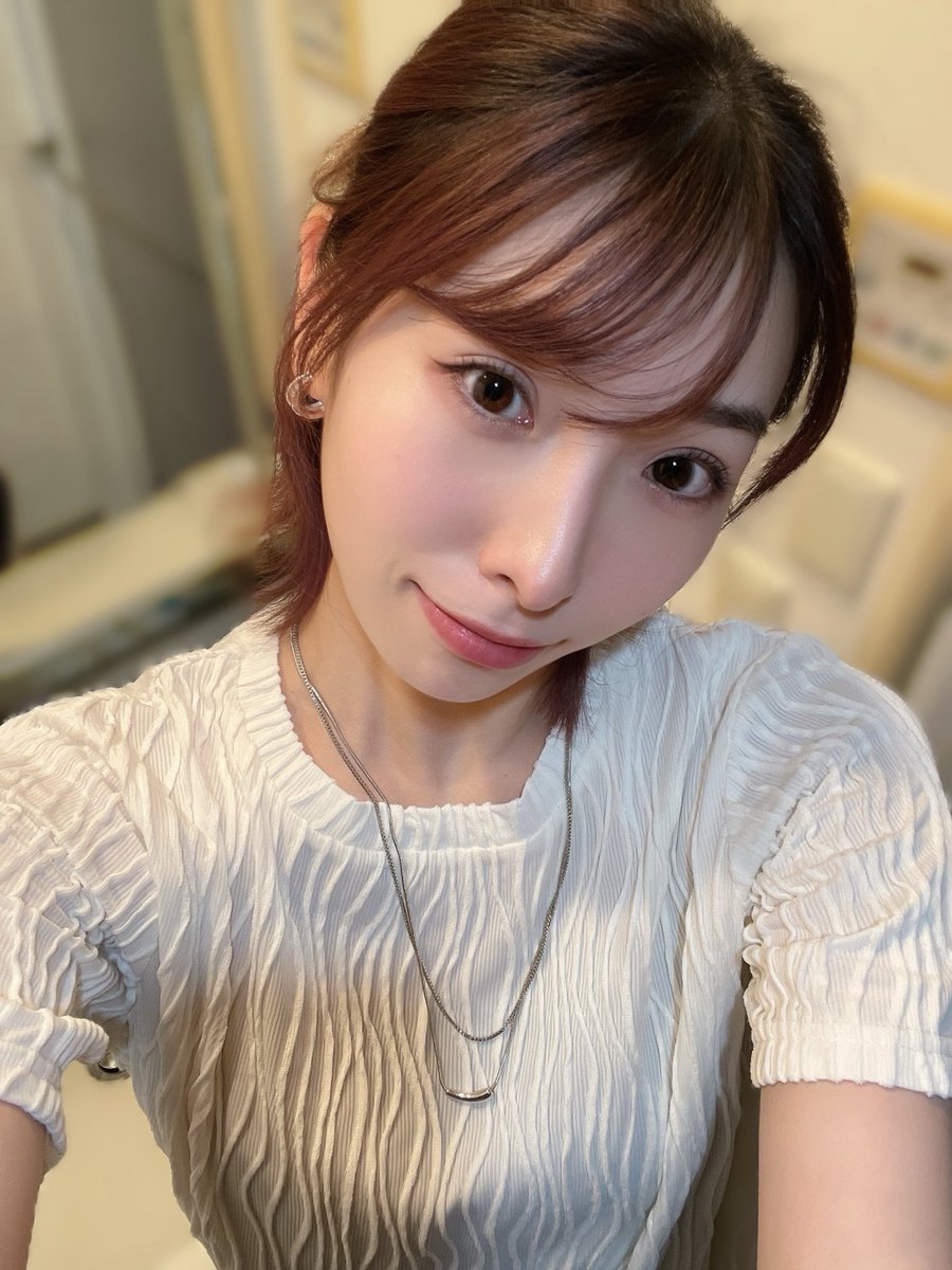 唐突な生存確認ショット、大丈夫、生きています