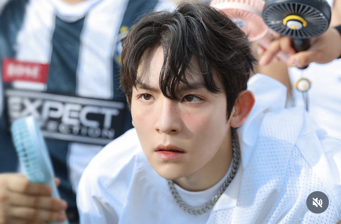 ’Cherry Pie' MV behind

#틴탑 #리키