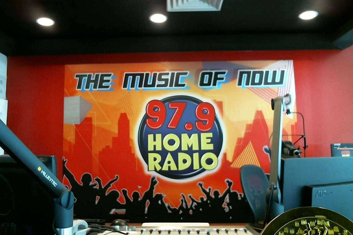 HomeRadio979's tweet photo. From our very first broadcast in 1994 to 2025, we’ve grown together with you. These booths hold our stories, our songs, and our memories.
Here’s a look at how our Home has changed through the years. 📷📷

#HomeRadioMemories https://t.co/IBaAQSzy6H