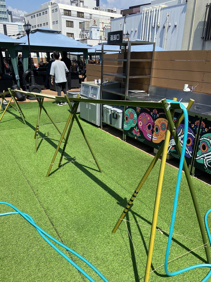 gyosyo_npm's tweet image. 先日は堺支部の若手メンバー(概ね登録5年以内)でビアガーデン？BBQ？に行ってきました🍖🔥

BBQに流しそうめん、暑すぎたので途中からは屋内に移動してダーツやビリヤードなどを楽しみました🎯✨
ダーツ500点超えたかったけどまさかの499…😭

その後は二次会、三次会と大変楽しい1日でした🥰