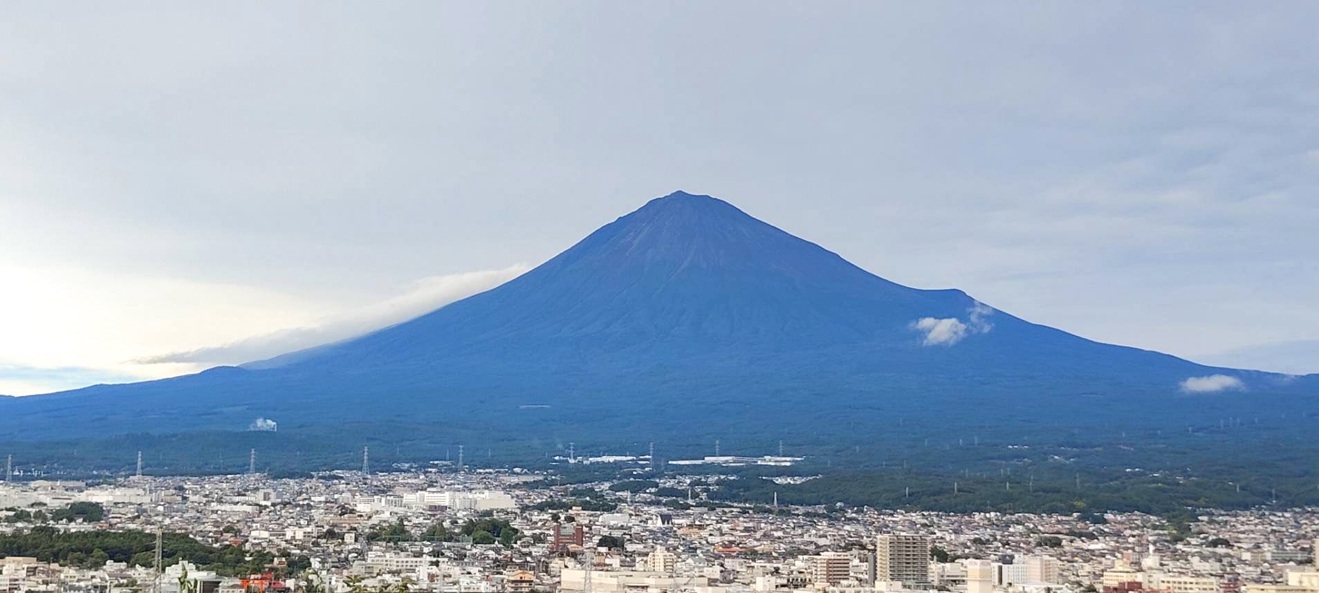 円の循環や永遠性を富士山と絡めた○『まるふじ』△がんどうあつし○太陽シンプル日本 円の循環や永遠性を富士山と絡めた○『まるふじ』△が