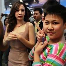 sweetened (@halfheardconver) on Twitter photo 