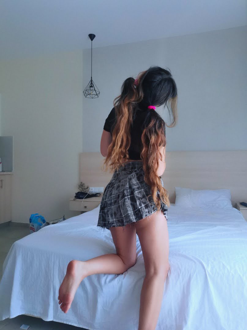 milkimi7's tweet photo. who want me :3 https://t.co/QTgKlOS2GX