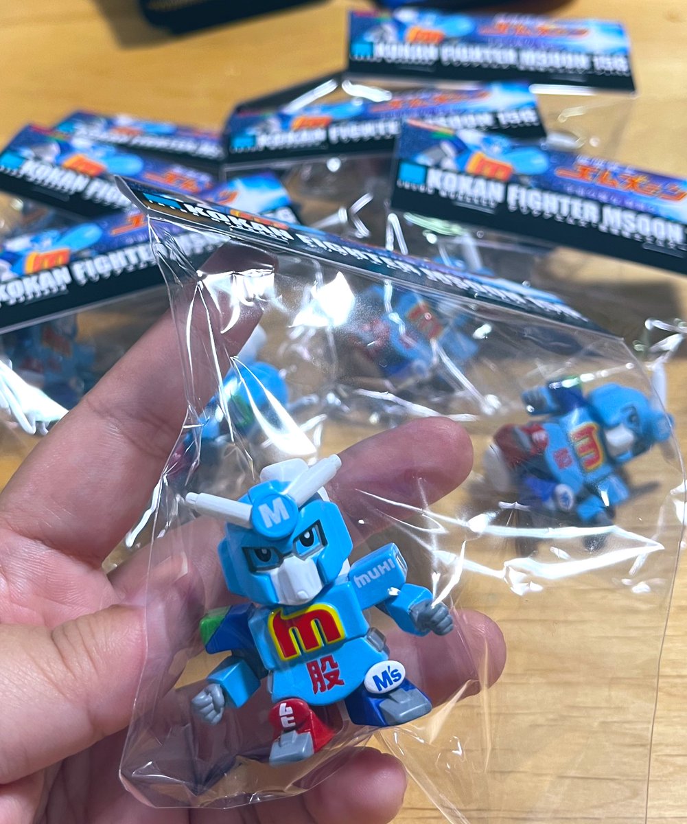 非売品 池田模範堂 股間戦士 エムズーン 15g ミニフィギュア　デリケアエムズ 非売品 池田模範堂 股間戦士 エムズーン 15g ミニフィギュア - メルカリ