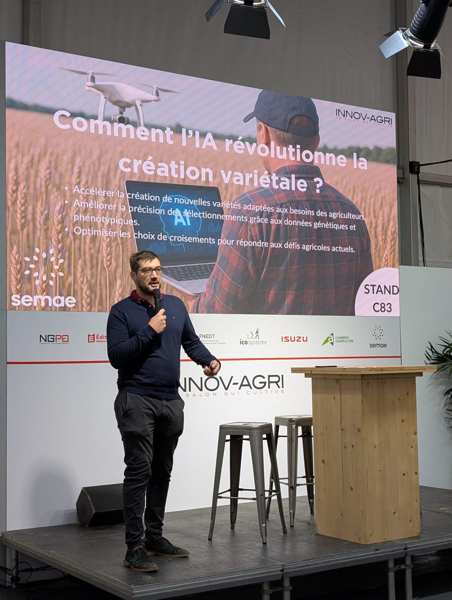 semae_officiel's tweet photo. 🌾 #InnovAgri2025 : 3 jours pour montrer que la filière semences innove👇
✅ Visite de la ministre @AnnieGenevard
✅ Échanges avec les producteurs de semences et les #agriculteurs
✅ 3 conférences 
📣 La semence : levier stratégique pour l'innovation &amp; la souveraineté 🇫🇷
#semence https://t.co/0eT7cj11E6