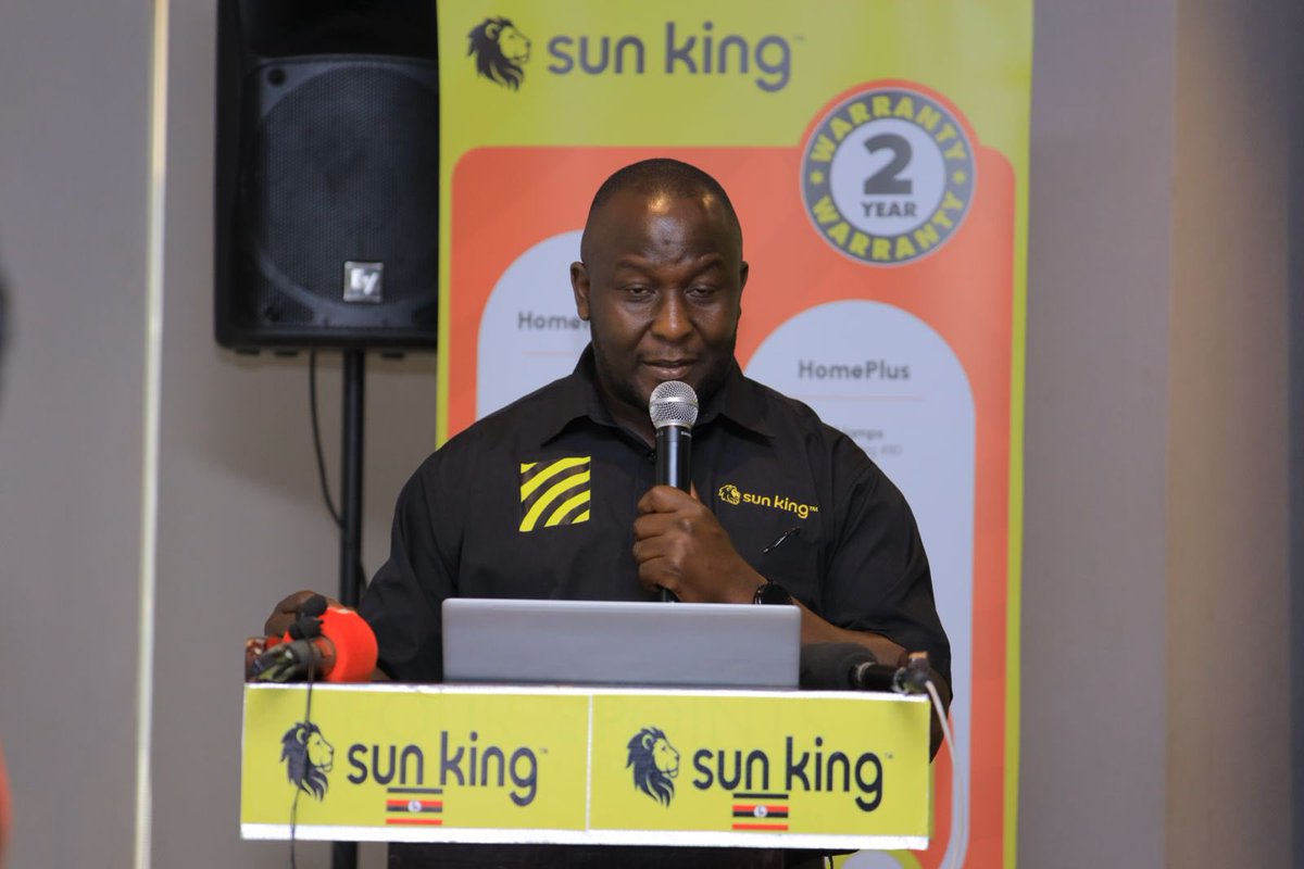 GyozlynB's tweet image. "I'm honored to welcome you all to the official launch of Sun King's refreshed logo in Uganda! We're celebrating growth, innovation, and our commitment to delivering more affordable solar energy solutions”-Peter Mugwanya, Country Business Leader. 

#SunKing #SwitchtoMore .