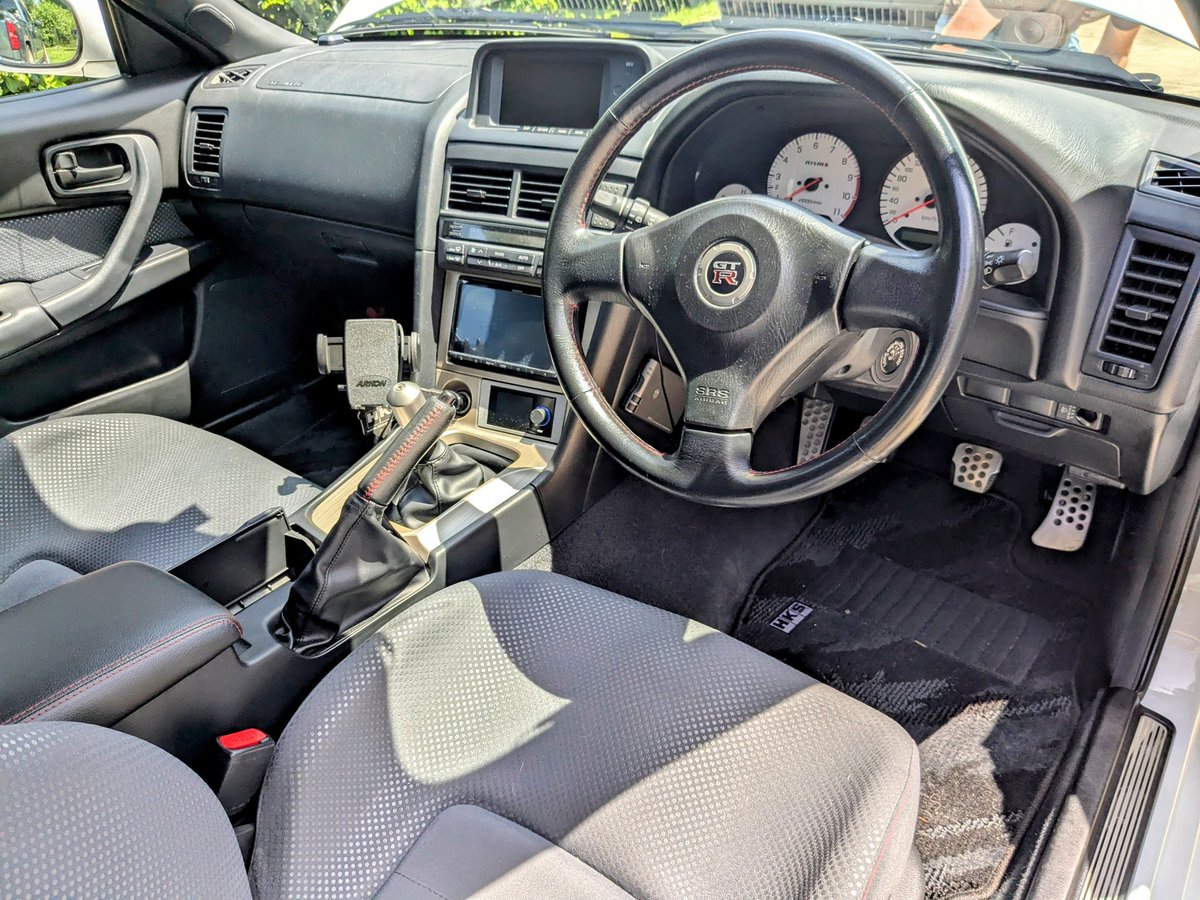 Jaeger_Fuchs's tweet photo. I finally got a ride in @ZekeHusky beautiful GTR. He really has this beast nicely dialed in. Thanks for the ride and lunch husky! https://t.co/EiCN2dBzs6