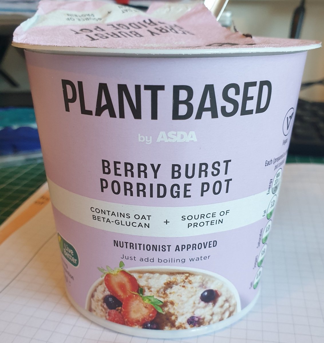 SarahHa81702781's tweet image. @asda loving these Asda and love your free from and vegan isle shelves @vegan