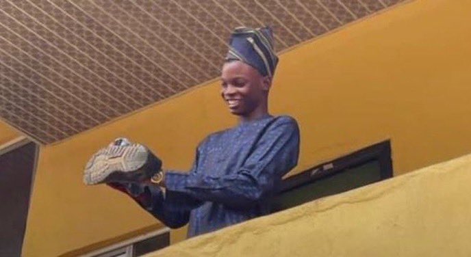 After six months, we still need 260 followers to make 1k 😂