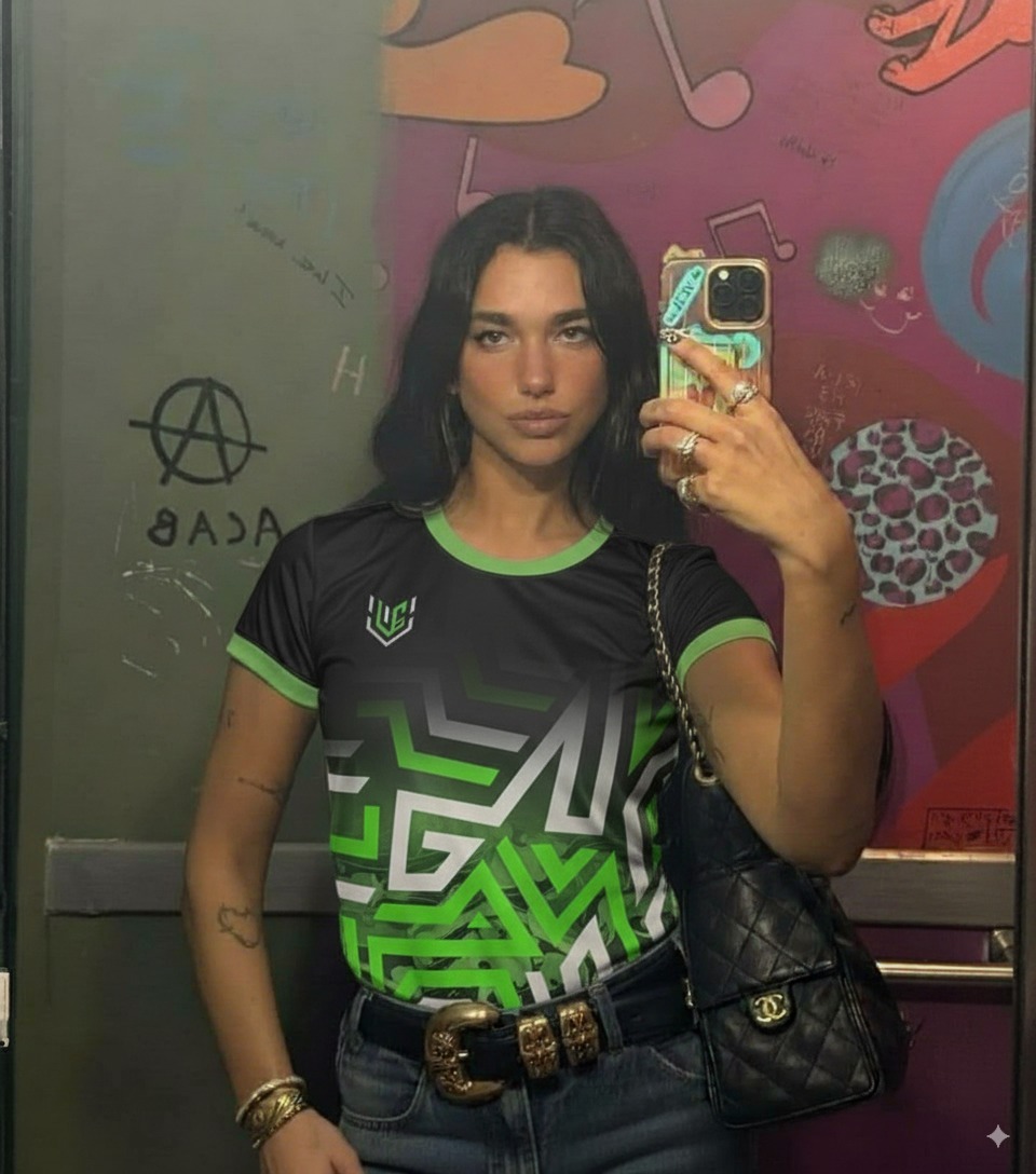 Embajadora de la <a href="/FemaleSLeague/">Female Super League</a> 🗿