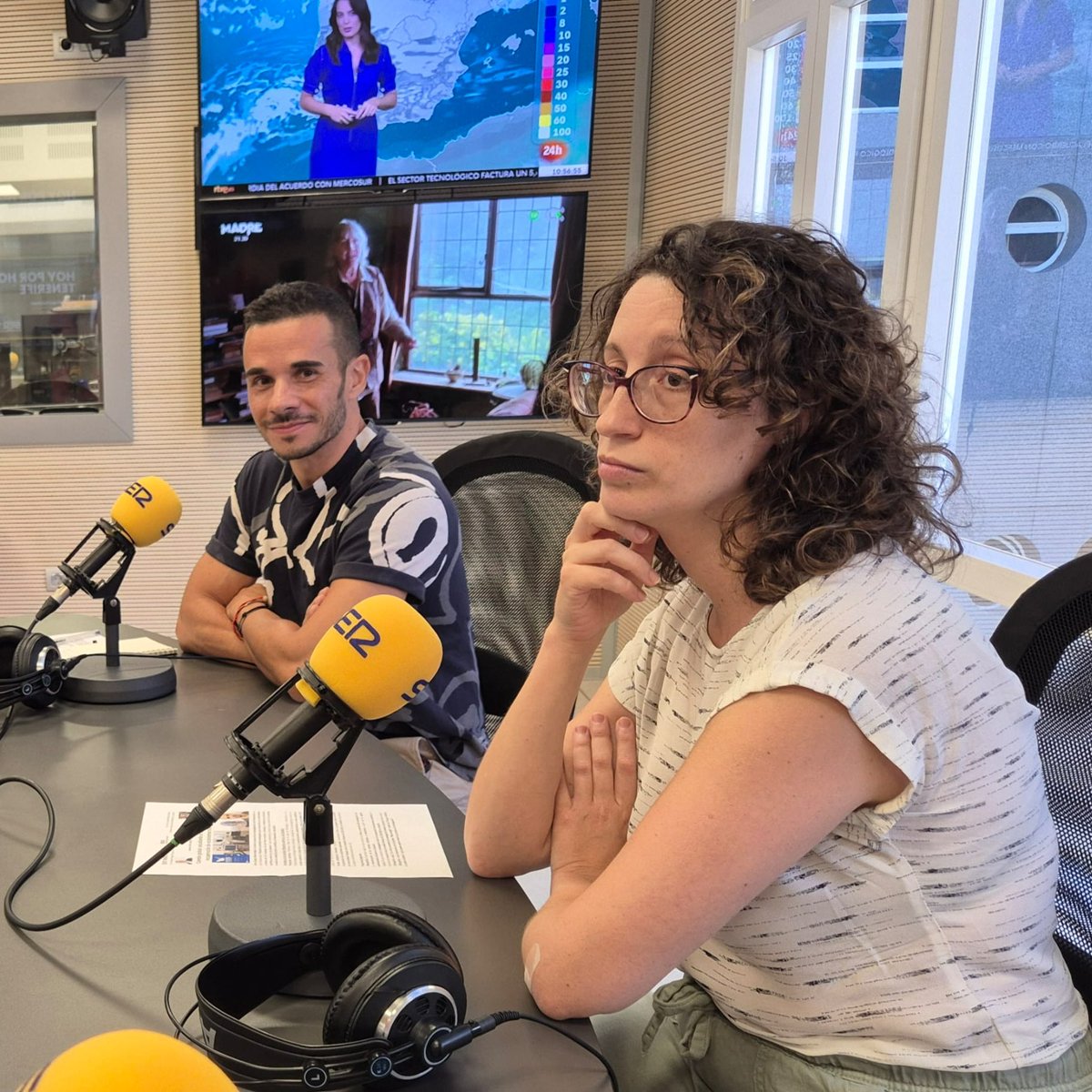 Los investigadores de la <a href="/ULL/">Universidad de La Laguna</a> Marga Jambrina y Luis Quijada pasaron por el espacio ConCiencia de <a href="/radioclubSER/">Radio Club Tenerife</a> para hablar sobre el clima del pasado y la recuperación de los ecosistemas tras los incendios

🎧 go.ivoox.com/rf/156990774 
📱 youtu.be/PhkRbMk-S4k?si…

#MacaroNight2025