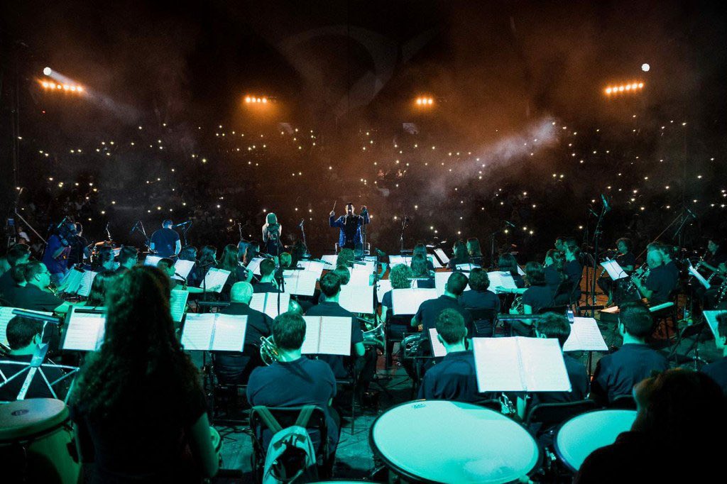 <a href="/Sandra_Ramos77/">Sandra Ramos</a> <a href="/BallDiablesTgn/">Ball de Diables de Tarragona</a> <a href="/AligaTGN/">Àliga de Tarragona</a> Concert-revetlla: les 40 i 100 Tecles de l’<a href="/AligaTGN/">Àliga de Tarragona</a> i l’#Amparito🎶

👉Cara a cara musical: <a href="/Bumtarragona/">Banda Unió Musical de Tarragona</a> vs Banda de l’<a href="/AgrMusMaresme/">Banda de Mataró</a>. 200 músics sobre l’escenari!
👉Es repartiran 5.000 espelmes pel Ball del Fanalet, preparades per la Fundació Estela

📆20/09, 23h
📍pl. Corsini