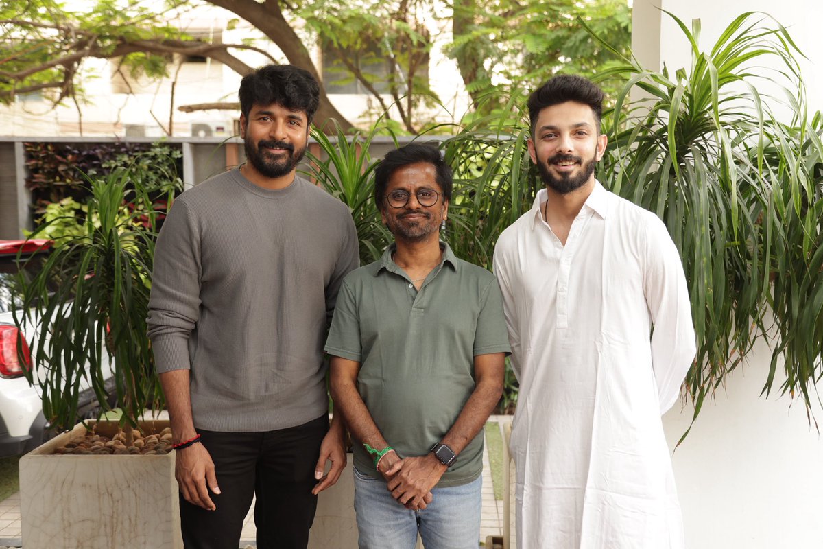 CinephileRams's tweet photo. Director #ARM is back on track

#Sivakarthikeyan #Anirudh 
#Madharasi https://t.co/8g9Z6g6iB8