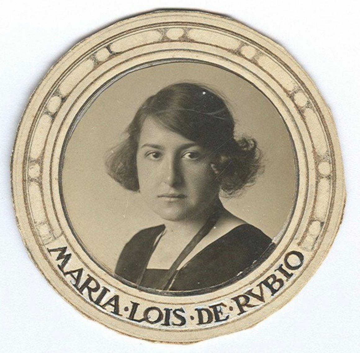 ⭕️ #TalDiaComAvui de 1896 nasqué a les Borges Blanques Maria Lois i López, professora i bibliotecària.
Primera secretària de l’Escola de Bibliotecàries i primera dona amb el Premi Extraordinari de Llicenciatura en Filosofia i Lletres.
tuit.cat/MaOAu