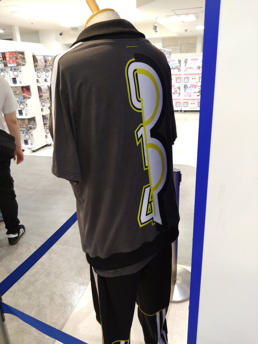 towha_014's tweet photo. けもフレのポップアップ見に寄ったつもりがオーイシ武道館の展示偶然見つけて神！！
どっちも眼福でした https://t.co/AlzCXSnDxY