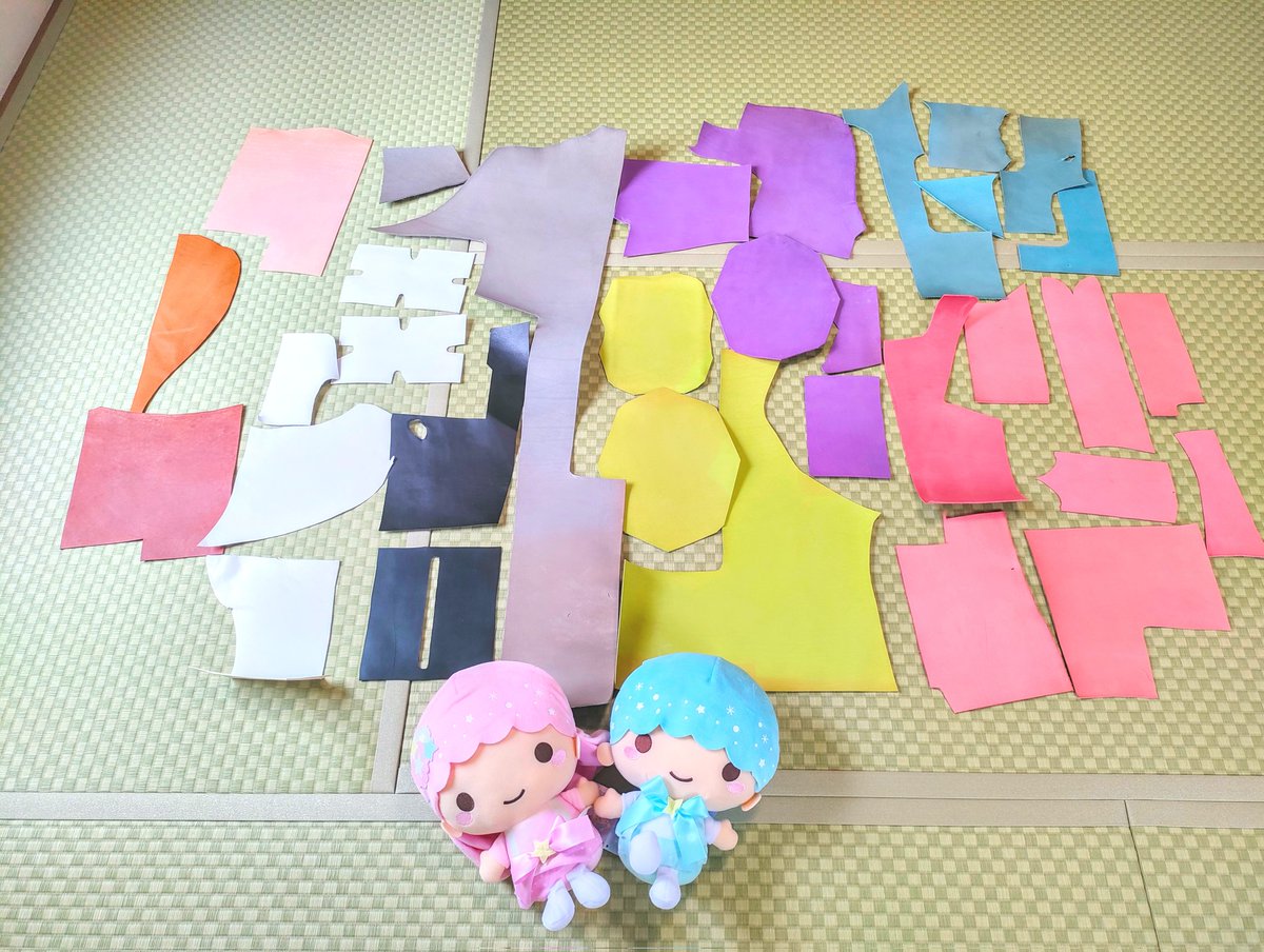 #プレゼント企画

革ハギレセット1名様プレゼント

【応募方法】このポストに返信で完了
【締切】9月7日17時59分

企画詳細は画像をご覧ください

・レザークラフト興味ある方
・経験者でもカラフルな革に興味ある方
・レザークラフトではなく自身のハンドメイドに活かしたい方

ご応募お待ちしてます